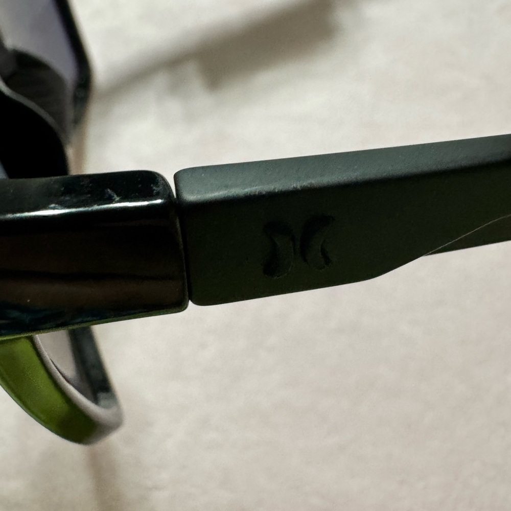Hurley BLANCA Polarized Sunglasses – Black - Picture 4 of 12